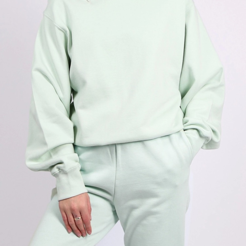 1 LEFT ❗️SET🌟BRUNETTE THE LABEL BEST FRIEND HIGH RISE JOGGER & CREW